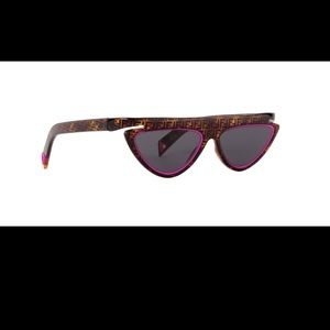 Fendi cat eye sunglasses 🕶